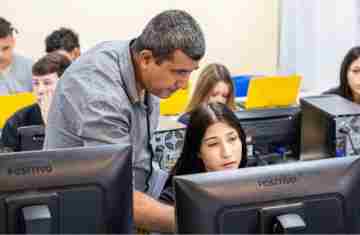  Paraná é estado com maior proporção de laboratórios de informática, aponta Anuário